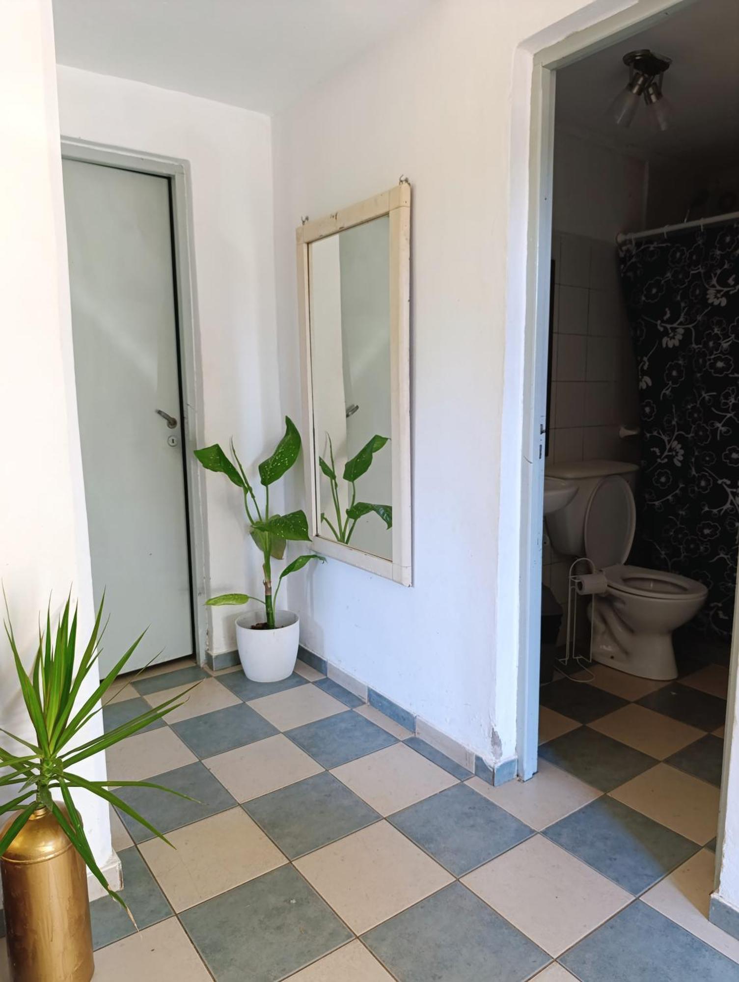 Oroyte Apartment *